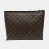 [Pre-Owned] A4 Pouch Monogram Leather Handbag - Very Good #3EFPHN
