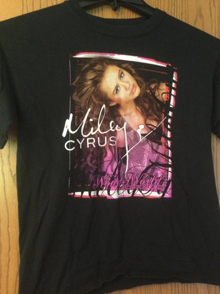 Miley Cyrus - „Wonderful World “ Tour 2009 - Schwarzes Shirt - Damen - L Gildan