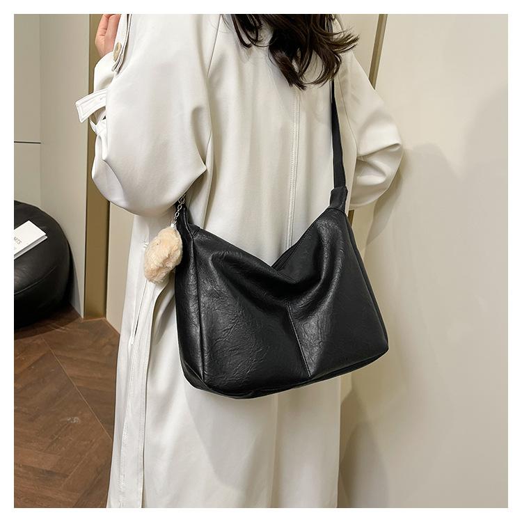 Soft Faux Leather Crossbody Bag for Women Vintage Style Tote Bucket Handbag Large Capacity