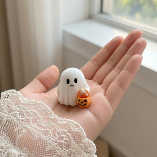 Halloween Ghost Pumpkin Statue, 3D Printed Glow In the Dark Figurine, Cute Mini Trick or Treat Candy Bucket Ornament for Desktop