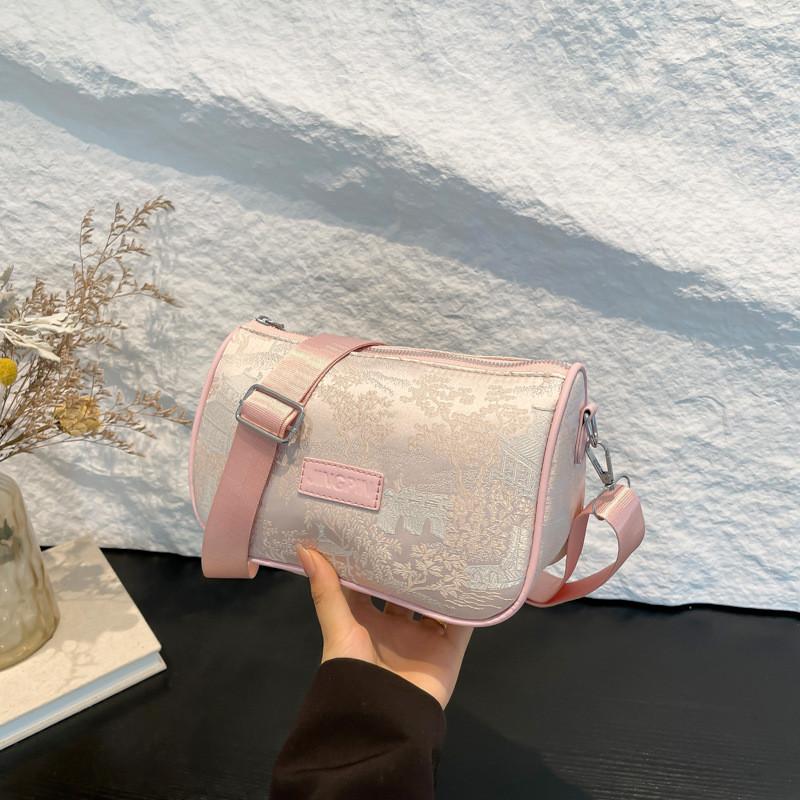 Fashionable Artistic National Style Lightweight Crossbody Bag With Embroidery