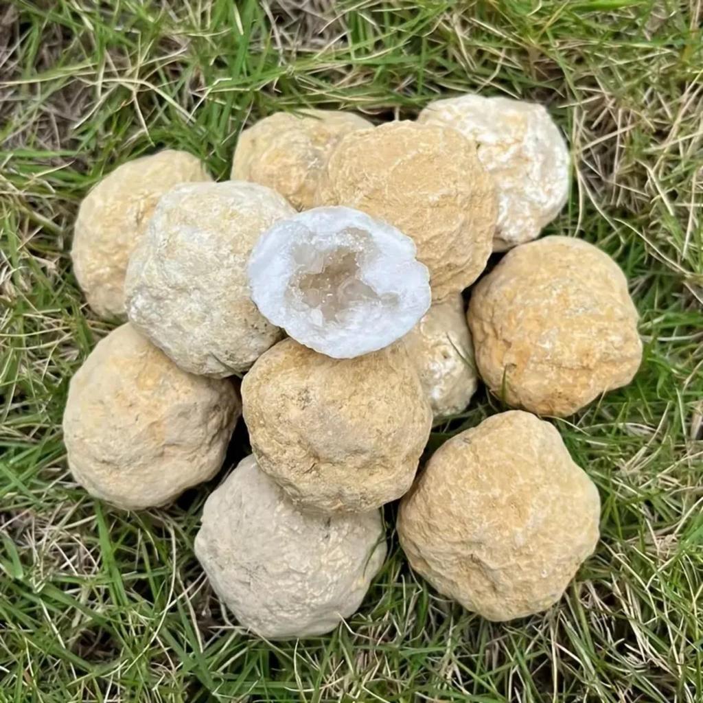 White Crystal Geode Stone - Home Decor & Science Teaching Gift