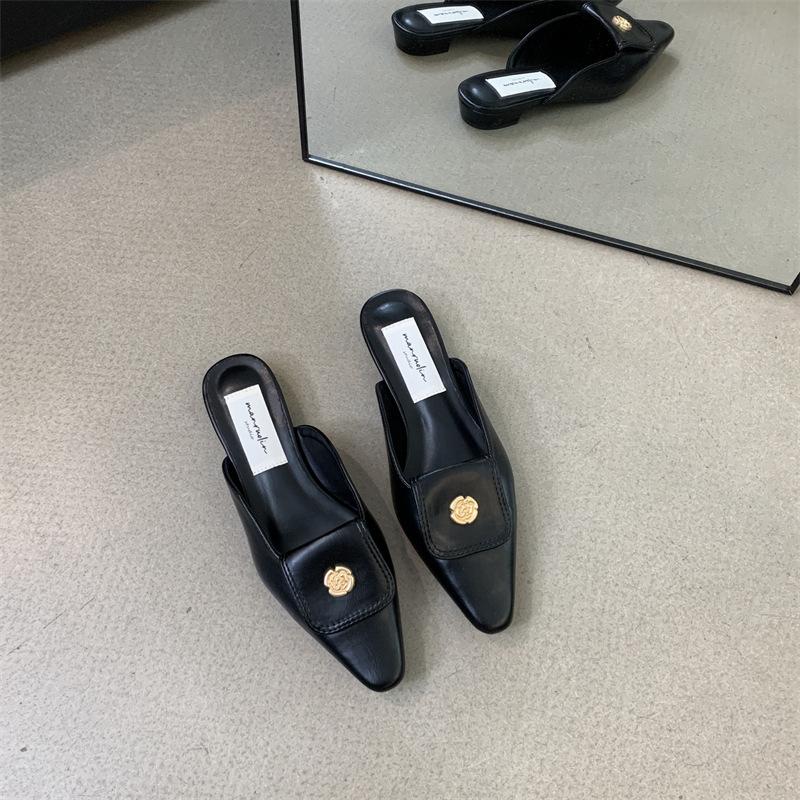 2025 spring and summer new metal buckle pointed head thin flat bottom slippers bag head half drag soft leather comfortable flat heel women's shoes