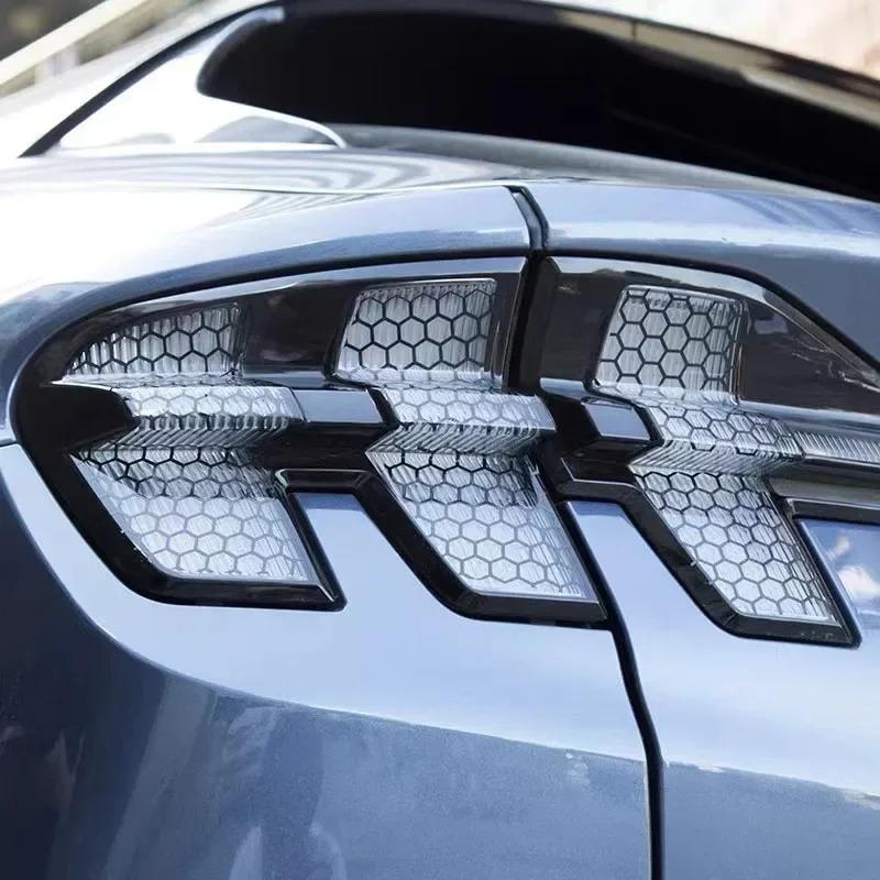 Rücklichtaufkleber für Ford Mustang Mach-E Wabenlampenaufkleber Kreative Zellulare Rücklichtfolie Autozubehör zur Modifikation