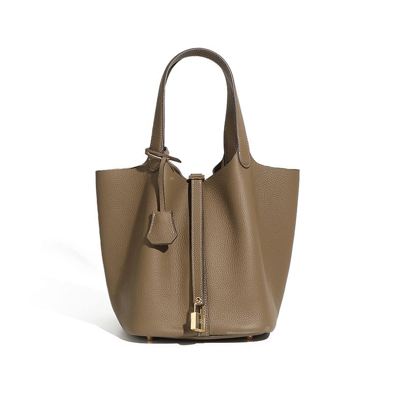 Genuine Leather A Niche High-end Exquisite Hand-held Bucket Bag for Women