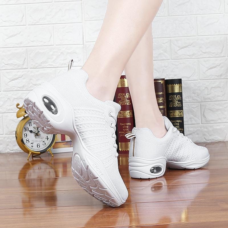 Γυναικεία μεγάλα μεγέθη ιπτάμενα υφαντά και αναπνεύσιμο κάτω μέρος Αύξηση αθλητικά παπούτσια μπαλέτου Γυναικεία παπούτσια χορού