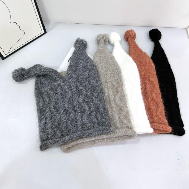 25 Early autumn new knitted hat personalized fashion cute pointed hat windproof warm wool ear protection trendy hat
