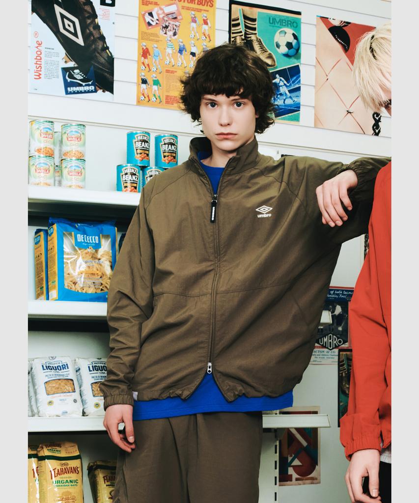 Umbro Classic Stand Neck Warm-Up Windbreaker Jacket Brown Ur121Cjk31 (A Type)