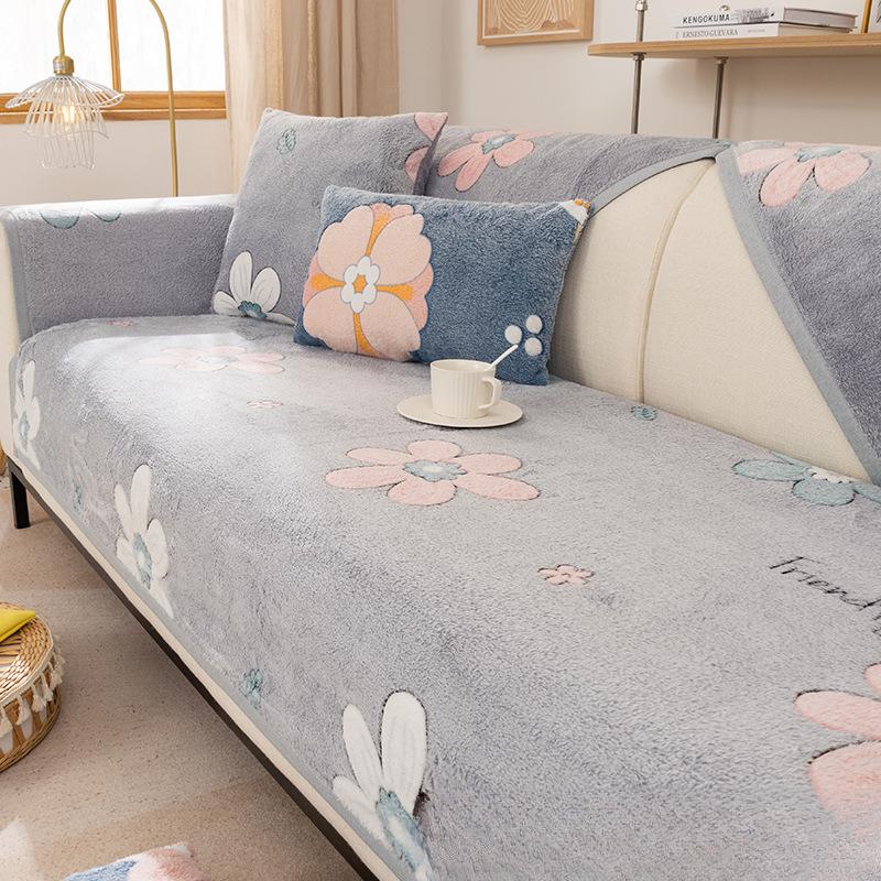 

Fleece Sofa Cushion Winter Antislip Cushion Thickened Leather Sofa Cover Winter Simple Cute High-End Cover Towel 70*70CM