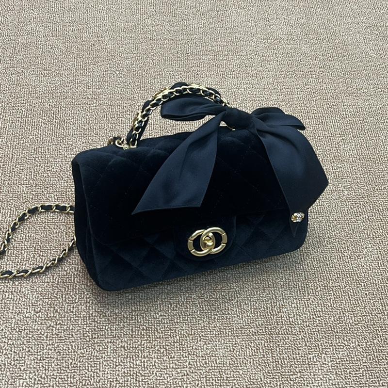 

Міжнародна нова маленька сумка-ланцюжок з чорного оксамиту з бантом, сумочка, модна легка розкішна сумка через плече, маленька квадратна сумка 20*7*12cm