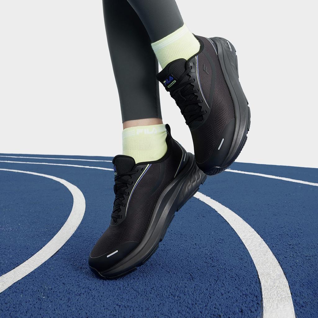FILA Nuvole 2+ Versatile Comfortable Low-Top Running Shoes Women sneaker Black A12W441108FBK