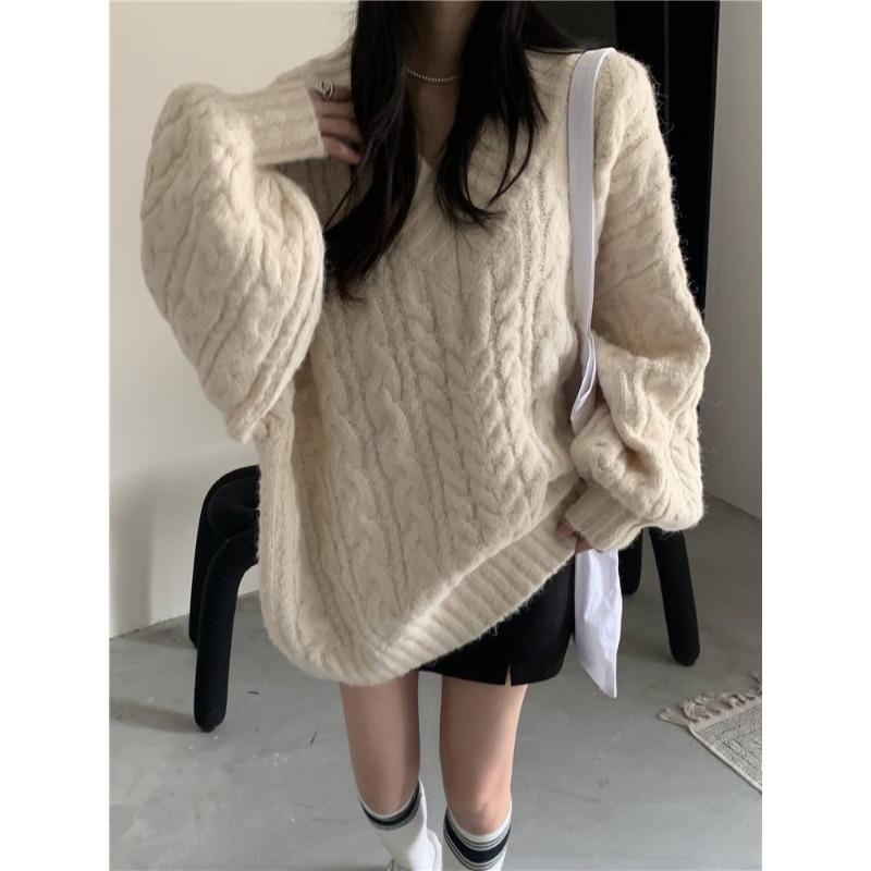 Lös och bekväm stickad tröja med V-ringning för kvinnor, perfekt för höst och vinter