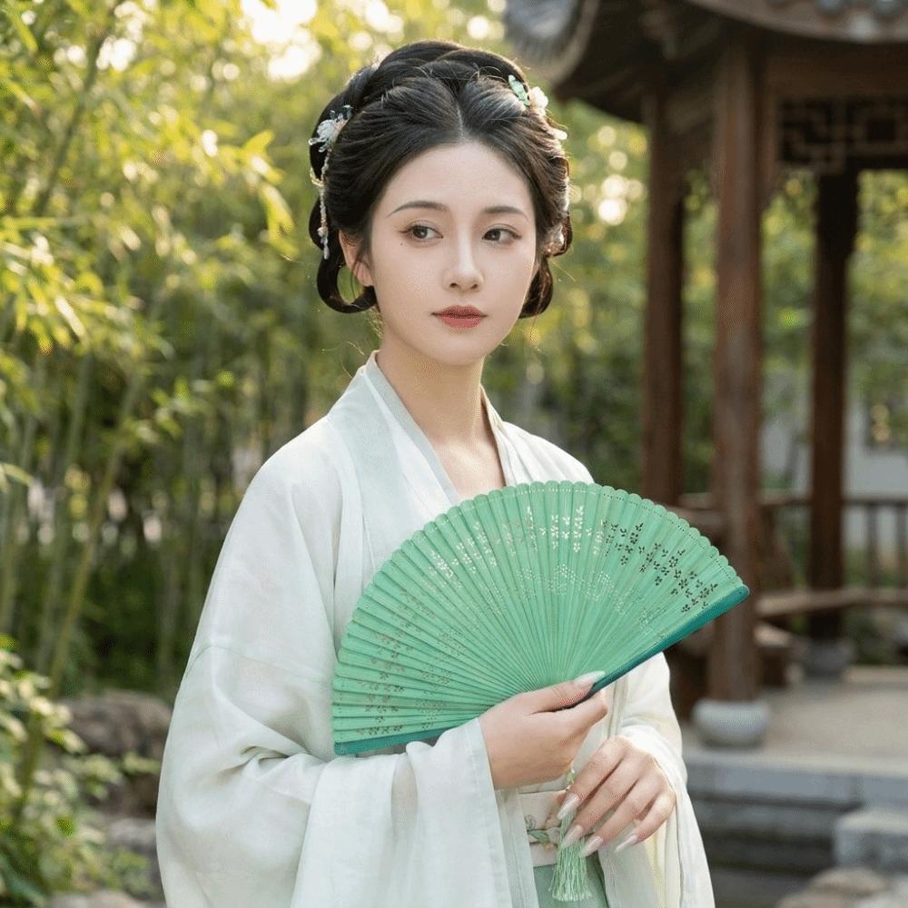 Creative Solid Color Bamboo Folding Fan Classical Exquisite Handheld Fans Portable with Tassel Women's Folding Fan Women