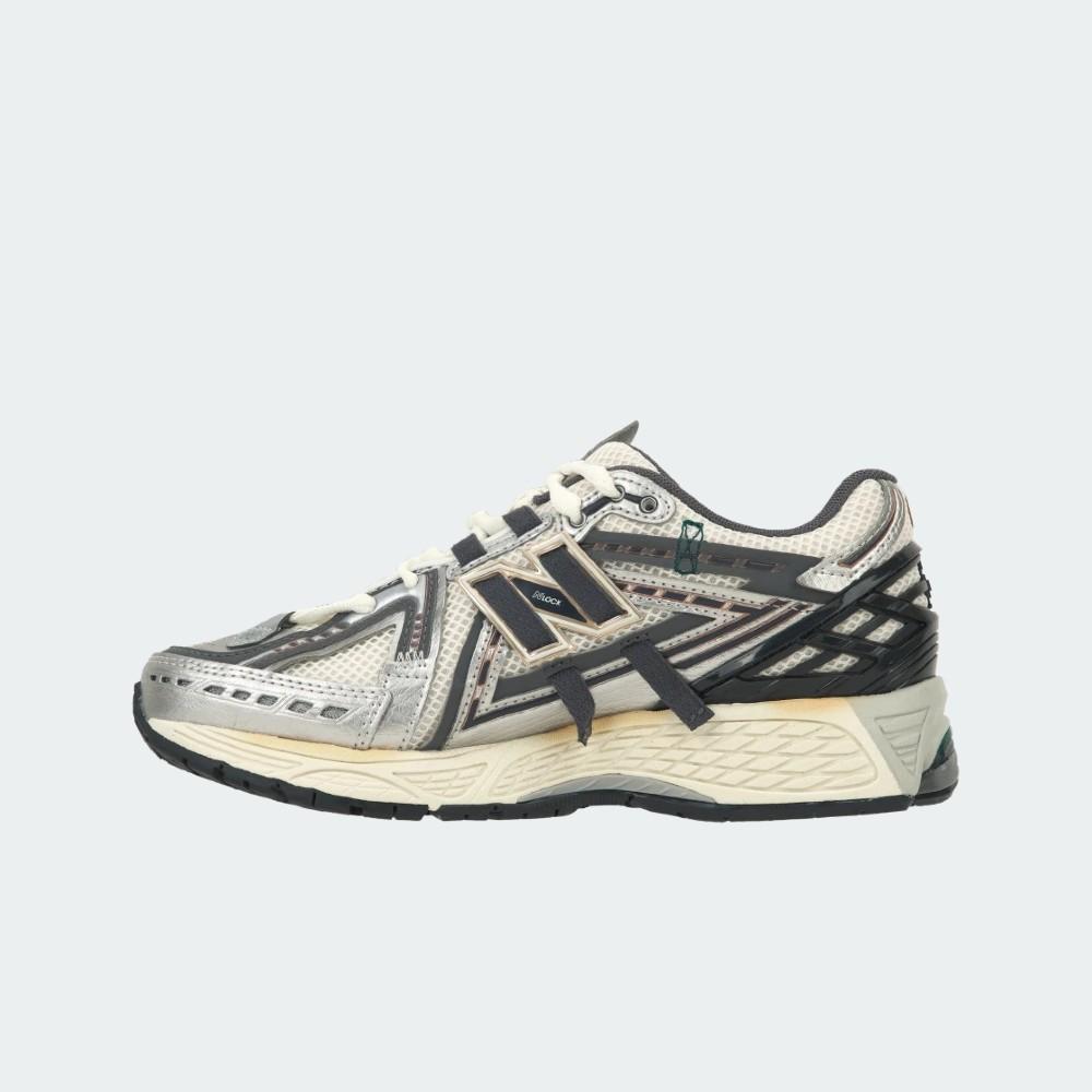 New Balance 1906A Silver Metallic Castlerock M1906AD