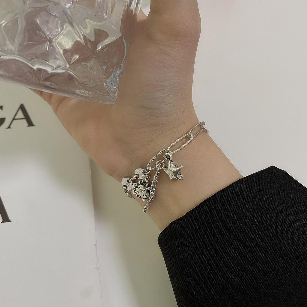Y2k Floral Pearl Zircon Heart-Shaped Stainless Steel Chain Bracelet, Suitable For Women'S Everyday Wear.