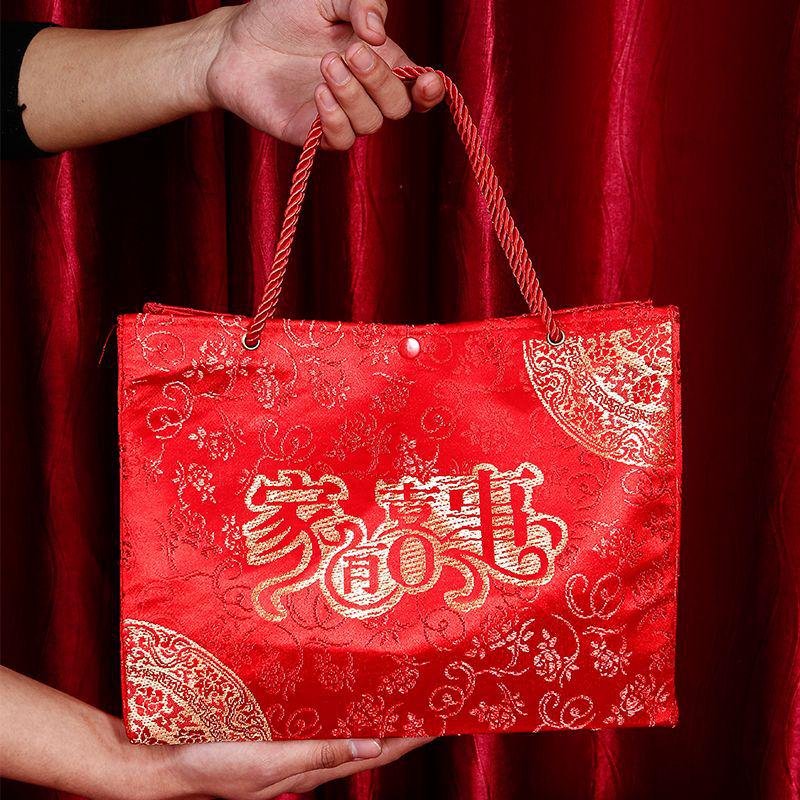 Large Red Wedding Gift Envelope – Elegant Engagement/Betrothal Money Bag