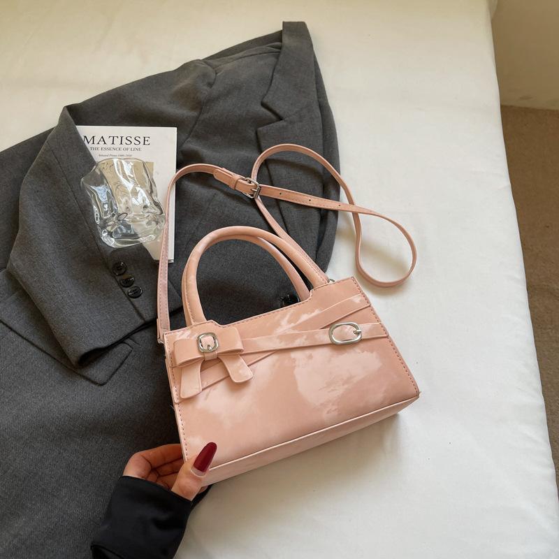 Small bag women's spring and summer new fashion messenger bag high-end portable small square bag