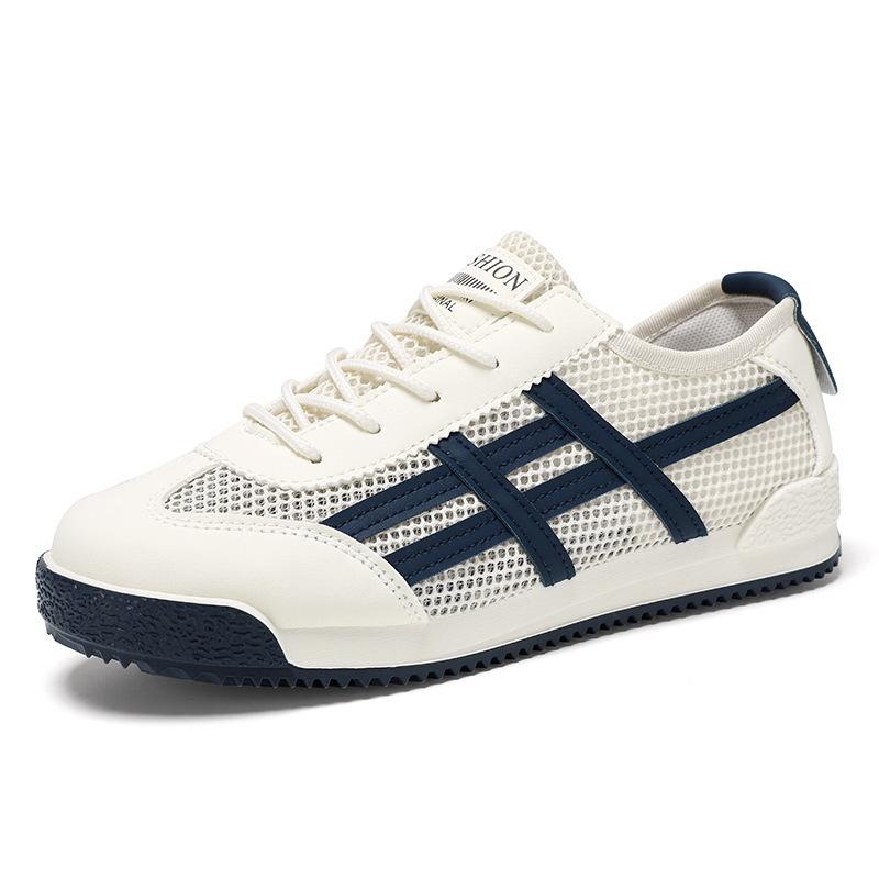 

2025 spring and summer hollowed-out live broadcast sports shoes female students casual breathable thick-soled street running shoes couple parent-child 44
