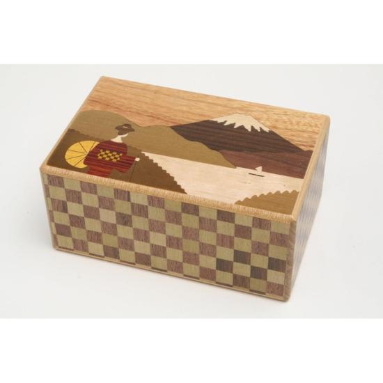 

Японская шкатулка-головоломка 10 шагов Майко (Хаконэ Ёсэги Дзаику)