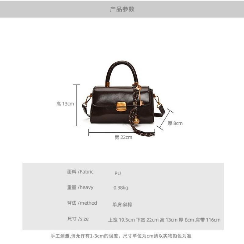 Trendy Retro Small Square Bag Trendy Texture Shoulder Messenger Bag Premium Light Luxury Portable Women's Bag