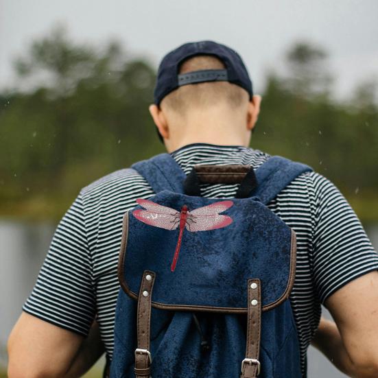 Falešná dekorace vážky s karabinou Přenosný venkovní kempingový komár Odpuzovač much Simulovaný 3D