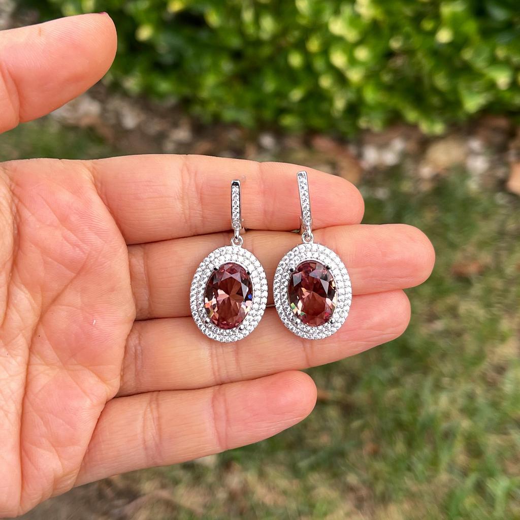 Ovaler Zultanit-Stein-Silberohrring, baumelnde Silberohrringe, Farbwechselstein Zultanit, Silberohrring, Edelstein-Stein-Ohrring