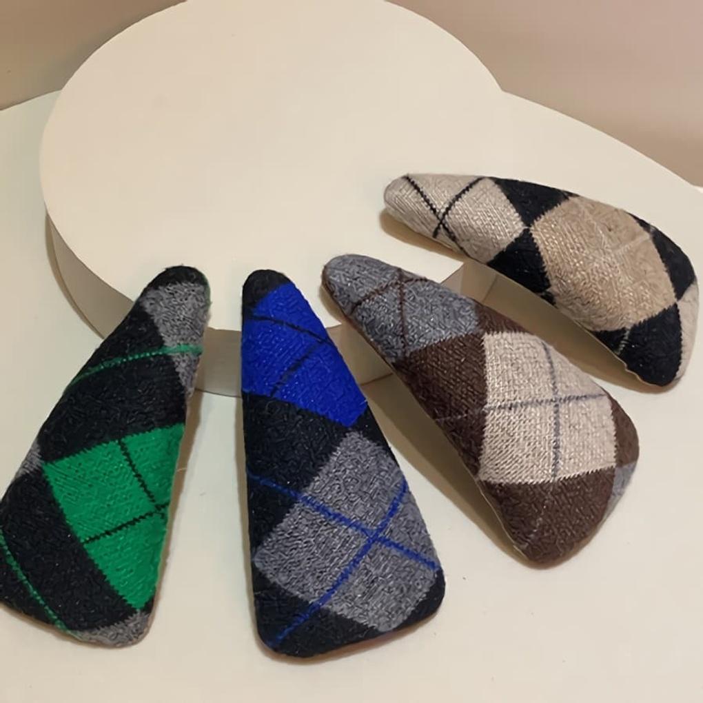 

Women s Triangle Fabric Check Snap Hairpin Hairpin Ivory Black