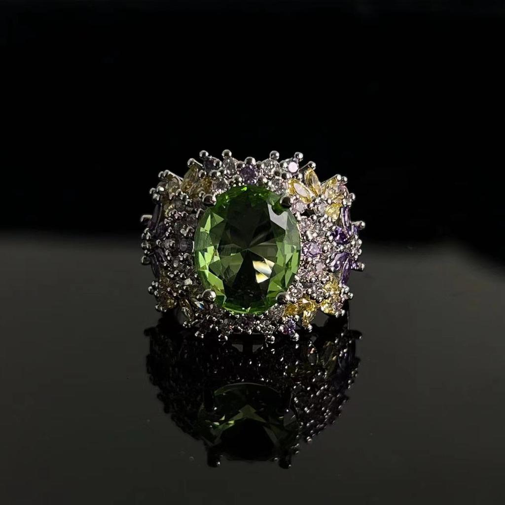 Heavy Industry Mint Green Treasure Ring High Niche Design Full of Diamonds Temperament Versatile Ring