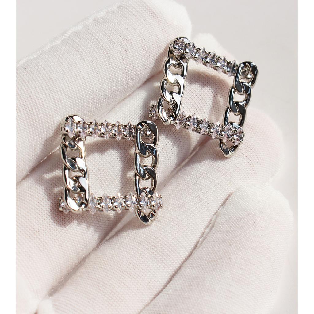 Shining Zircon Splicing Metal Chain Stud Earrings Cold Wind Hollow Geometric Rhombus Earrings Silver Needle 118