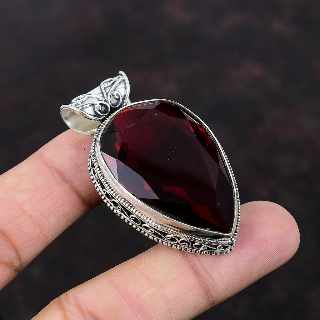Faceted Mozambique Garnet Pendant Vintage Design Pendant Handmade Jewelry 925 Sterling Silver Pendant Real Gemstone Pendant Anniversary Gift