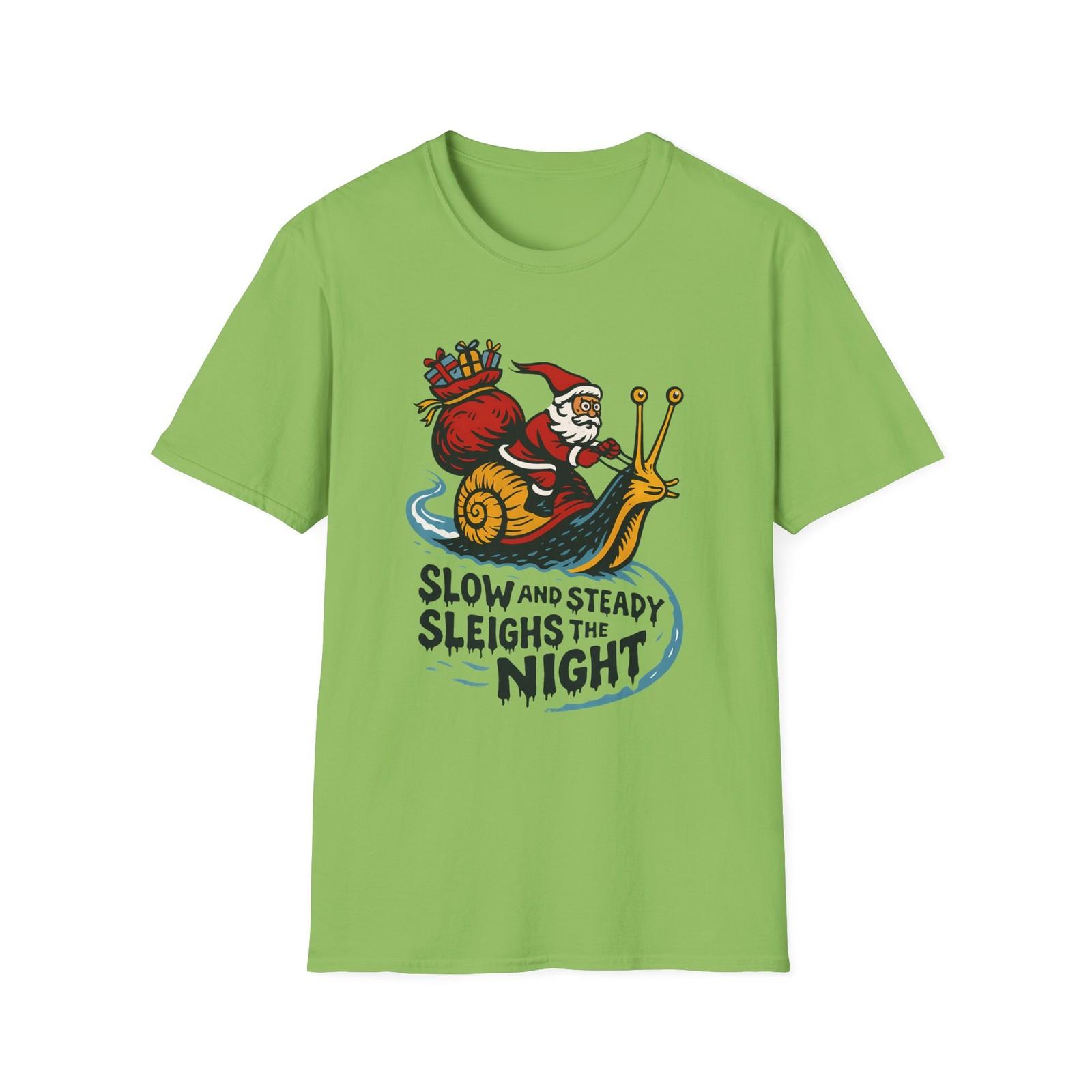 Unisex Softstyle T-Shirt Mens Womens Tees Top Santa Giant Snail Snowy Terrain Funny Holiday Christmas XL