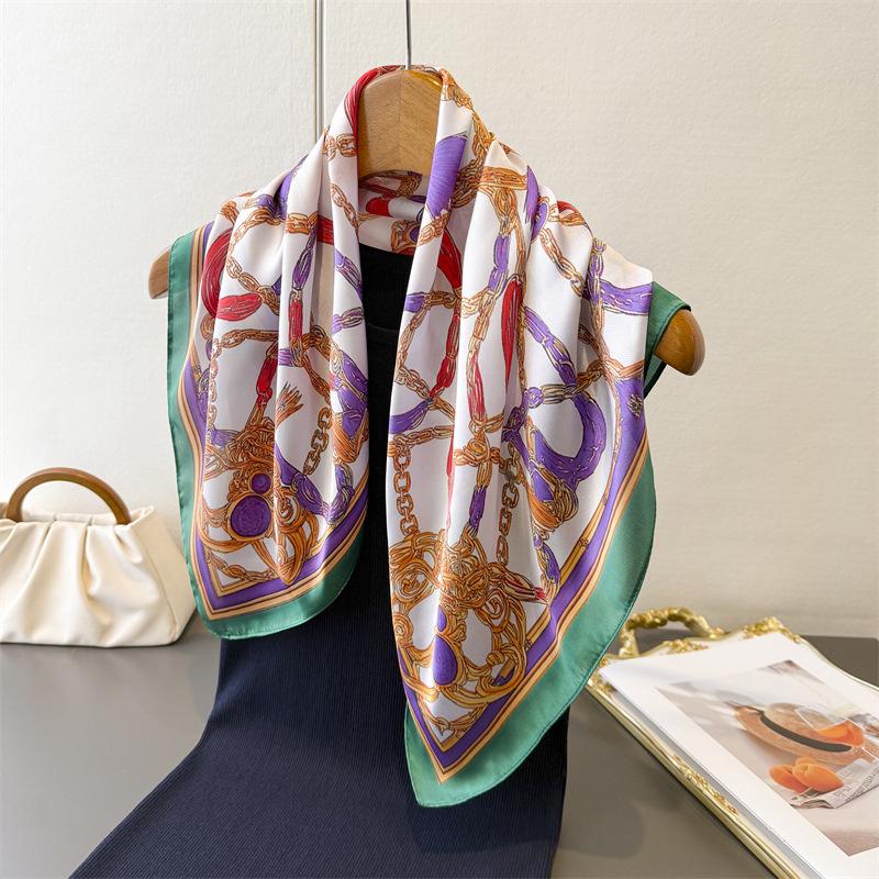 Retro Chain Printing Simulation Silk Square Scarf Shawl Versatile High-end Neck Small Square Scarf Headscarf Silk Scarf Women