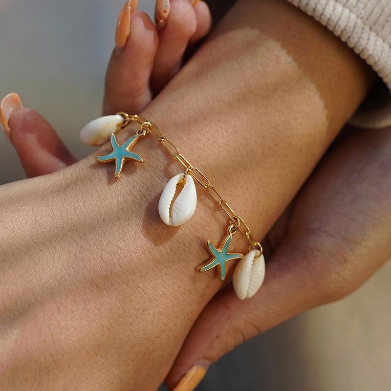 European and American vacation style starfish shell pendant 18K gold-plated necklace bracelet set light luxury niche design