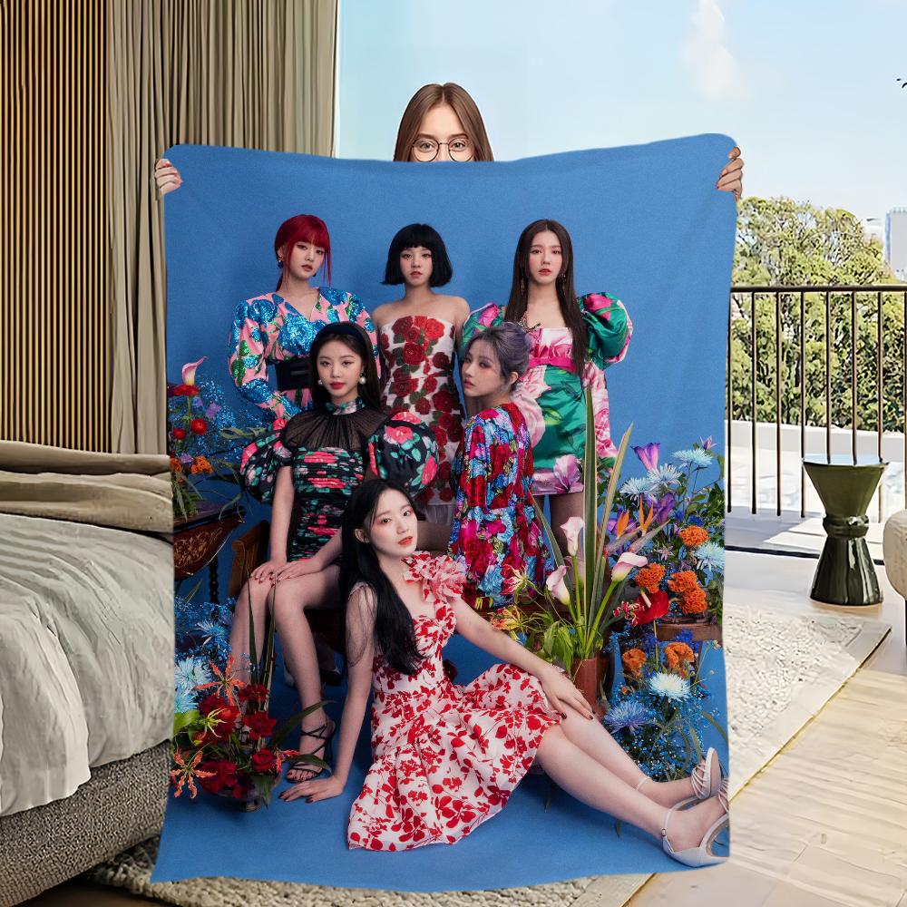 Kpop I-ID-DLE Skicomfort Warm Soft Home Kids Lunch Blanket Suitable For Living Room Office Daily Travel Gifts