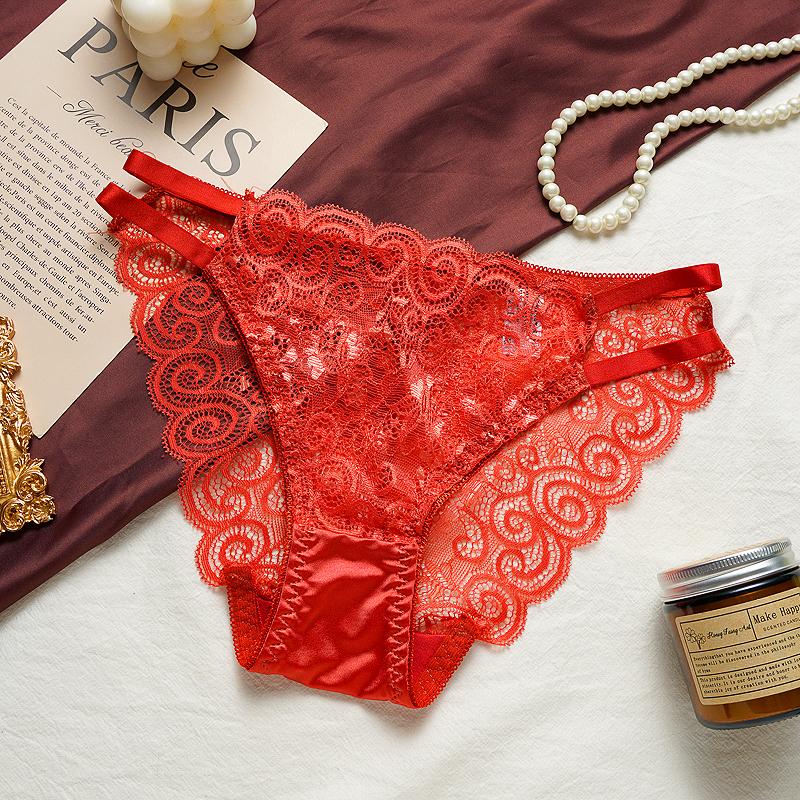 

Женское нижнее белье с кружевной отделкой и ажурными вставками, с хлопковой ластовицей, дышащие и удобные трусики-слипы M красный