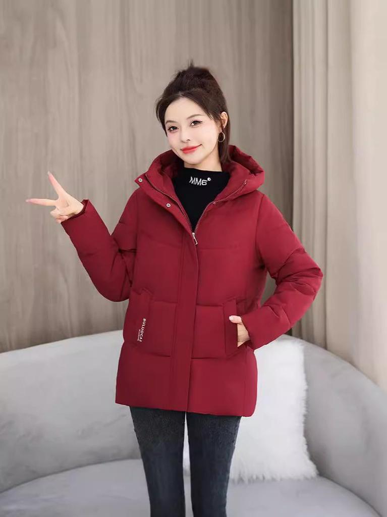2026 Women's Winter Cotton Jacket: Short, High-Grade, Slimming, Korean Style, Versatile, Warm, Plus Size, Trendy