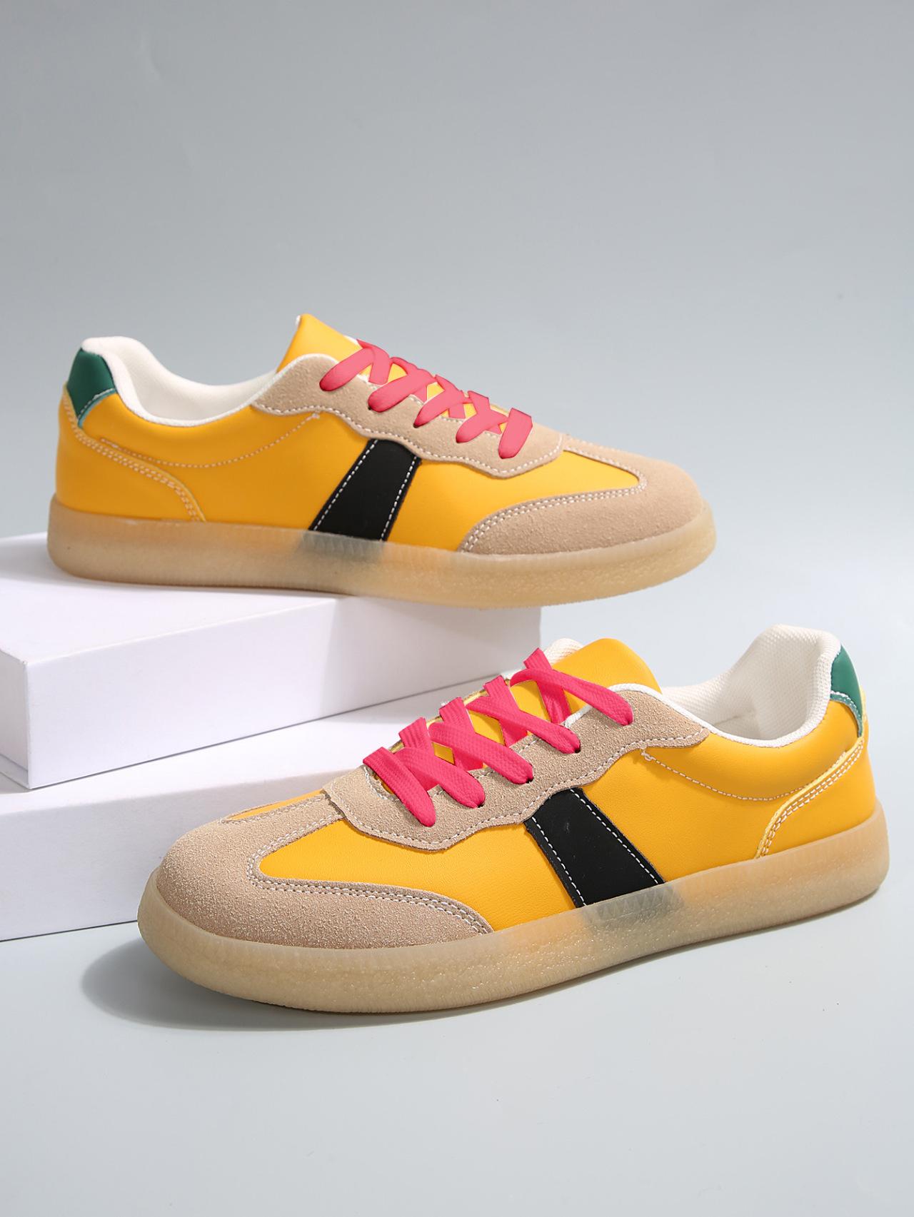 

New large size casual flat shoes color matching retro ins sports board shoes German training women s size 43 жёлтый