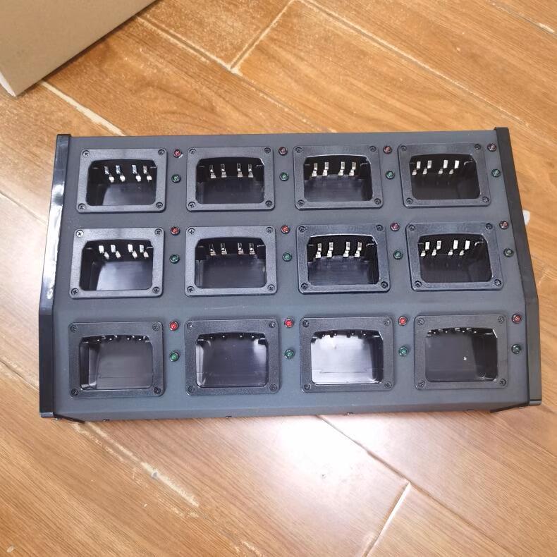 

XIR P6600i Multi-Way Charger: 12-Slot Charger Compatible with GP328, GP3688, GP338, PTX760, P8200. Others