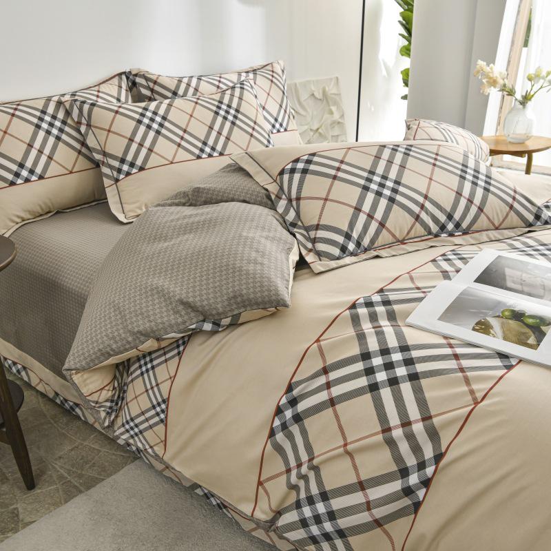 Fresh Orange 100% Cotton Four-Piece Bedding Set - Duvet Cover & Bed Sheet for Student Dorms and Homes