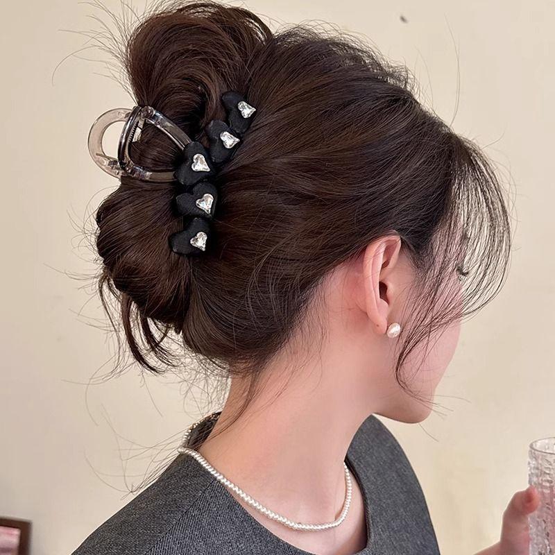 1pc Korean exquisite heart grabbing clip for women's high-end sense, new temperament hair clip, summer simple shark clip
