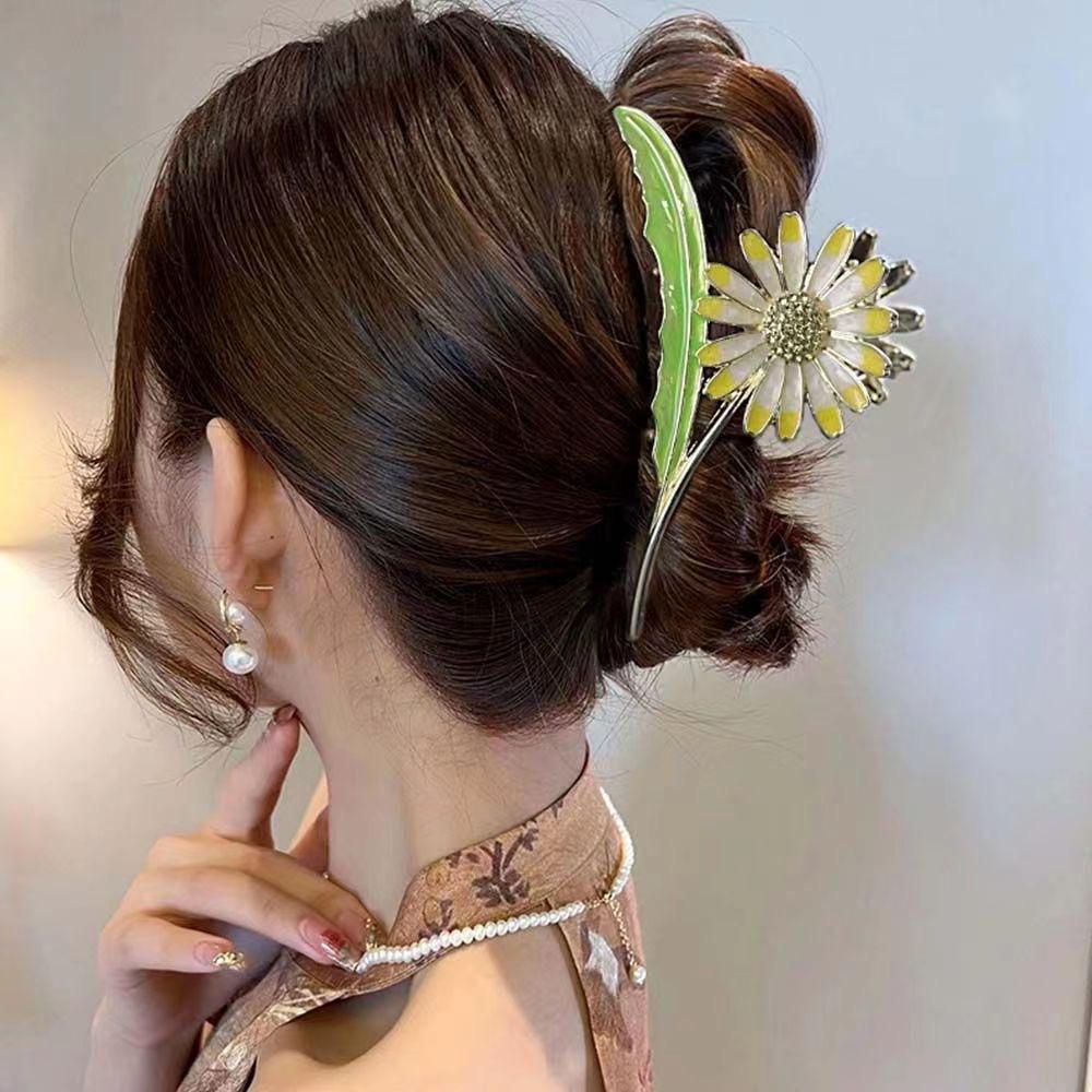 Alloy Womens Back-of-Head Grabber Large High-End Hair Claw Clip Summer 2026 Shark Clip Headpiece Japan and Korean Style
