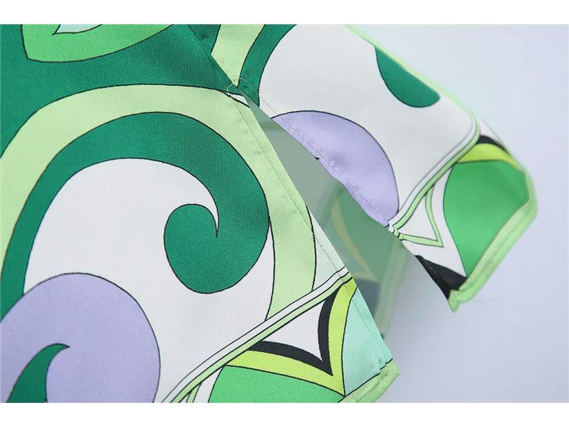 Spring 2022 European & American Style Women's Green Print Shirt & Skirt Set