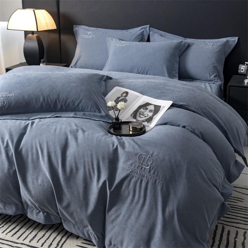 Luxury Cotton Bedding Set With Delicate Embroidery Soft Plush Comfortable All-Season Modern Minimalist Style