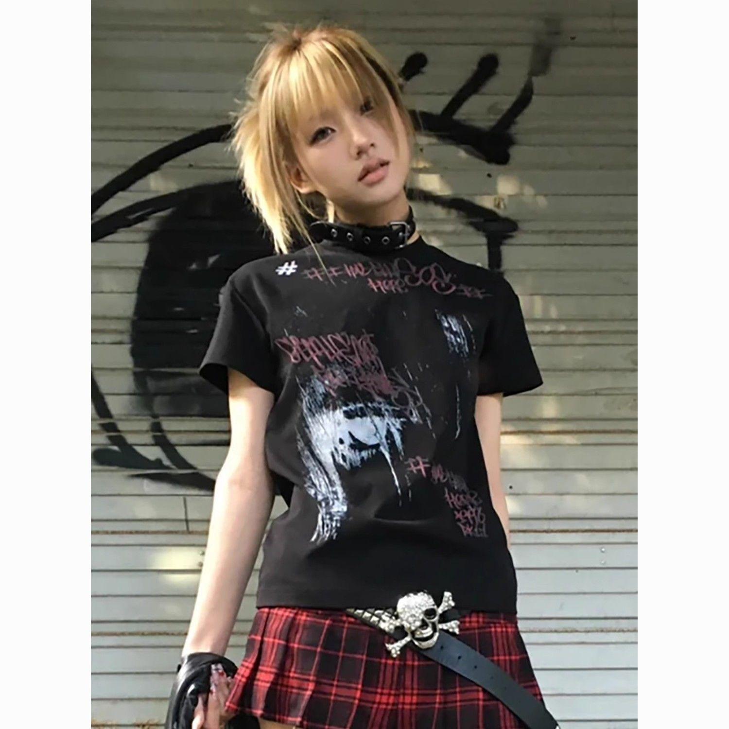 

Retron Y2K Tees For Girls Black Short Sleeve Printed Tops Women Fashion Sexy T-shirts Party Wear S чорний