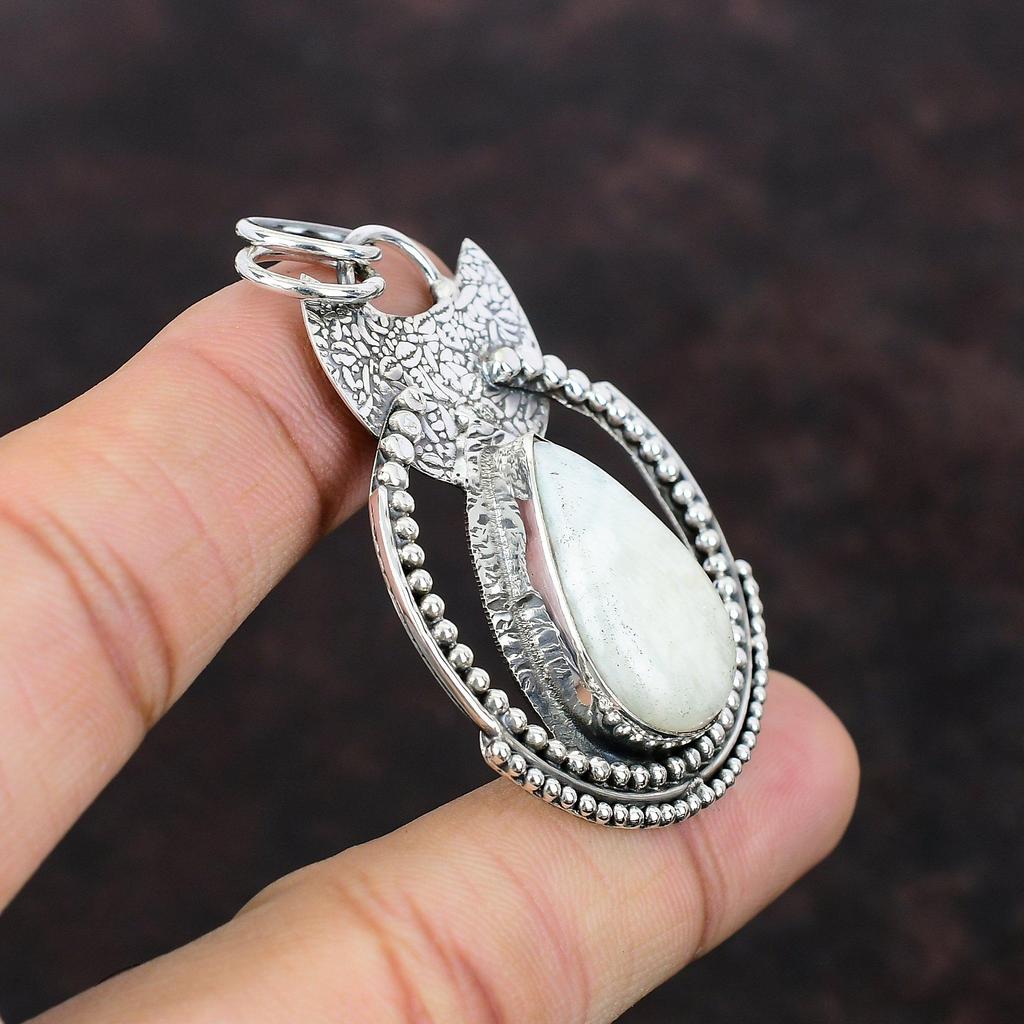 Blue Scheelite Pendant Stylish Jewelry 925 Sterling Silver Pendant Ethnic Gemstone Pendant Handmade Jewelry Gift For Wife Birthstone Jewelry