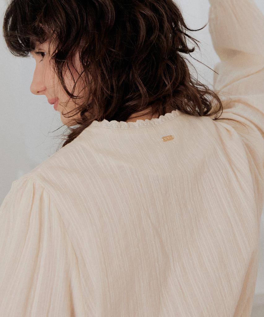 ADAUL Vintage Lace Pintuck String Line Blouse - Cream