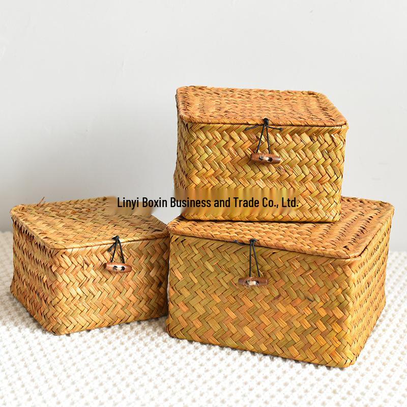 Handmade Straw Rattan Gift Basket with Lid – Woven Storage Box for Stationery & Souvenirs