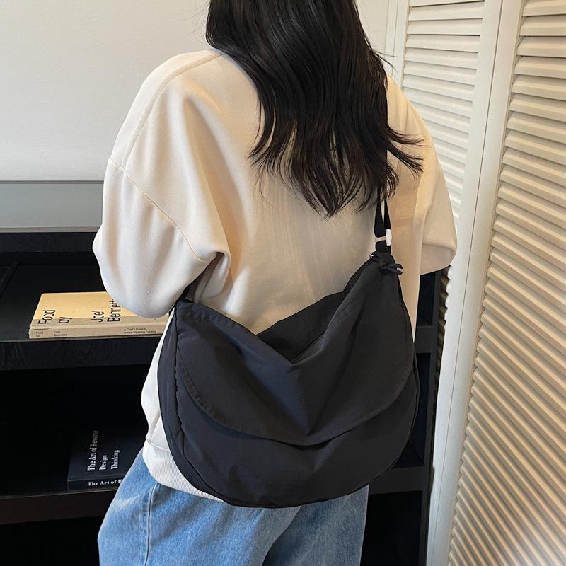 Women's Large-capacity Crossbody Bag Student Light Solid Shoulder Bag