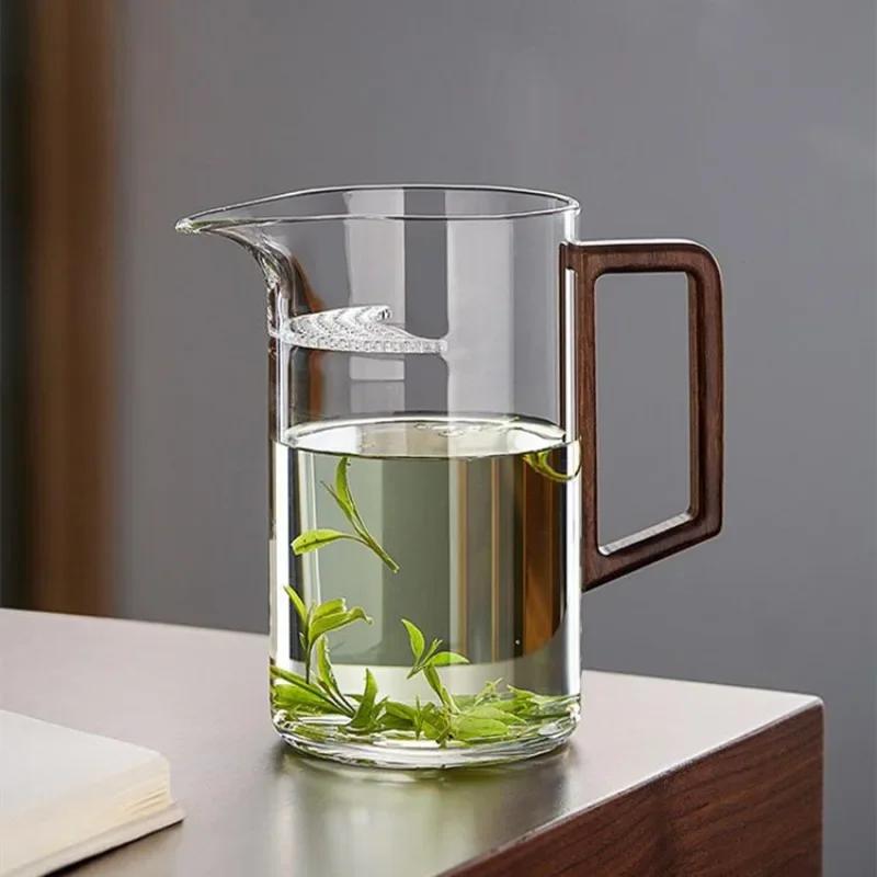 High Borosilicate Glass Side Wood Crescent Filter One Fair Cup Transparent Glass Tea Sea Tea Dispenser Kung Fu Pour Tea