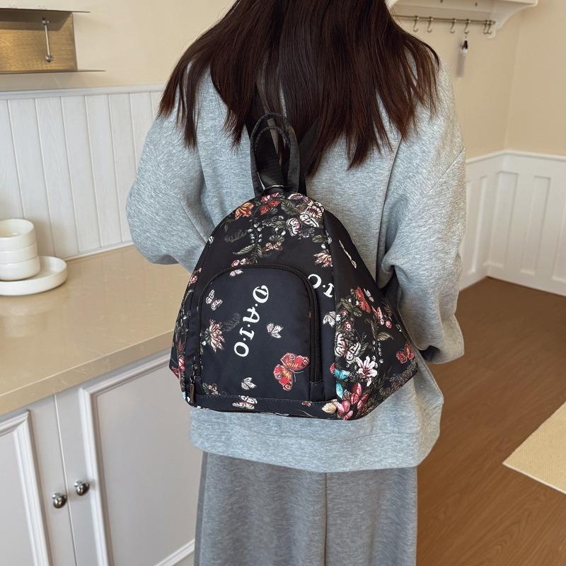 New fashion travel leisure women's tote bag light go out women's backpack single shoulder oblique span bag